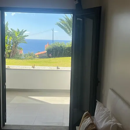 Paradisus Apartmán *